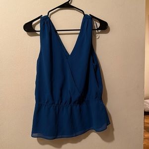 Banana Republic no sleeve blouse NWT size Medium